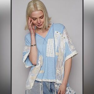 361 ❤️ POL V neck hooded top